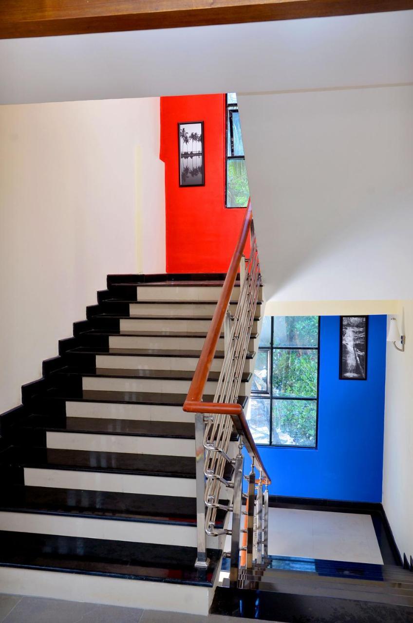 French Avenue Hotel Mahe Ngoại thất bức ảnh