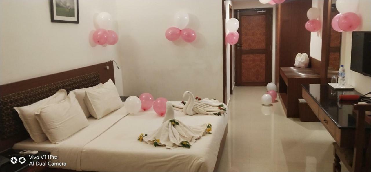 French Avenue Hotel Mahe Ngoại thất bức ảnh
